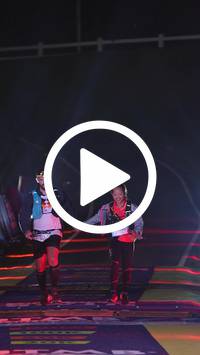 BIB:  <button type="button" onclick="openModal(26964093)" class="btn btn-primary btn-sm float-right" data-toggle="modal" data-target=".modal-high-quality">
                <i class="fa fa-download"></i> Download
                </button>